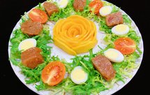 芒果花棕子沙拉