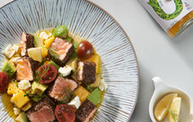 奇亚籽三文鱼沙拉