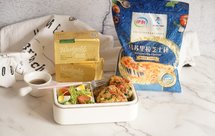 芝士饭团便当配沙拉