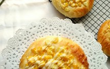 大润发同款玉米粒沙拉小面包（一次发酵，附手揉快速出膜方法）