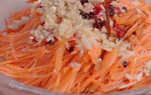 凉拌胡萝卜