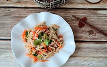 花式凉拌菜～杏鲍菇拌鸡丝