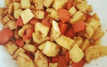 豆腐丁空气炸锅（5分钟减脂零食）