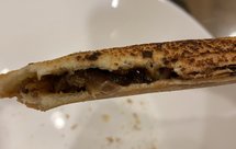 三明治机版法式洋葱烤奶酪三明治