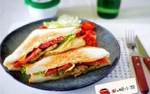 黑椒鸡排三明治