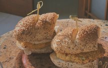 少油低糖｜全麦奇亚籽芝麻餐包｜复刻星巴克帕斯雀三明治面包胚，可做汉堡胚、热狗、三明治