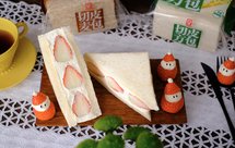 草莓奶油三明治，切皮方包做圣诞三文治，简单易做一学就会