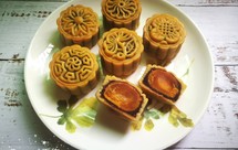 广式月饼☘️=蛋黄豆沙馅