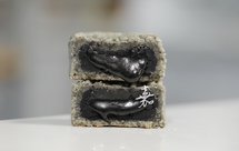 黑芝麻流心月饼