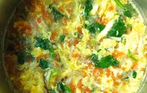 健脾养胃促消化，小孩爱吃的一道菜_山药红萝卜鸡蛋羹