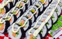 寿司卷鳗鱼芝士饭团