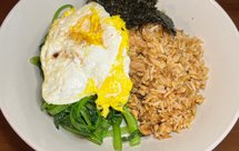 宅家囤货必备 辣白菜吞拿鱼炒饭