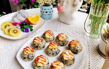 海苔肉松小饭团