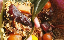 咸蛋黄大肉粽子