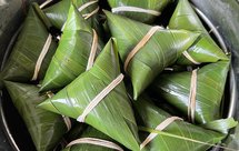 三角肉粽子包法（视频教你包粽子）