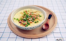 超快手微波炉3分钟虾皮鸡蛋羹