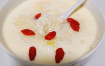 牛奶醪糟鸡蛋羹~微波炉3分钟搞定〈修改了〉