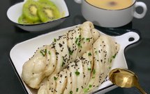 Kitty早餐【生煎花卷+小米粥】