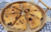 简单搅一搅又低脂蔓越莓司康英式甜点下午茶