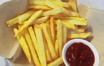 自制炸薯条 超酥脆 零失败秒杀M记肯德基！不需要冷冻！现做现吃！ 小朋友超爱的小吃