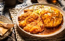 赤味增滑蛋猪排饭