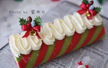 抹茶和红丝绒的圣诞蛋糕卷