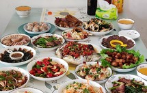 2022年春节年夜饭家宴