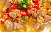 年夜饭必吃的酸汤肥牛