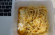 【深夜麻辣食堂】小龙虾-清理步骤