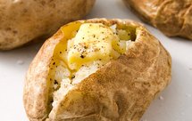 贼简单丨零厨艺Jacket Potato 微波炉烤土豆