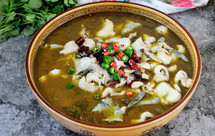 快手酸菜鱼 鱼肉鲜嫩酸菜爽口的宴客硬菜