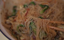 夜宵解馋快手炒米粉