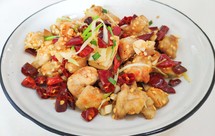 不必油炸的鸡胸肉【辣子鸡】减肥人士的福音