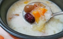 美容润肤 椰浆银耳桃胶雪燕海燕红枣桂圆木瓜羹 纯素