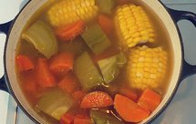 润肺抗燥汤（佛手瓜玉米胡萝卜汤）