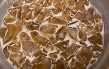 清热解暑海底椰茅根雪梨膏