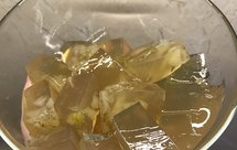 海底椰雪梨菊花冻（新派粤式甜品）