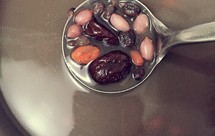 红豆花生红枣补血汤