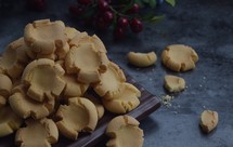 三个鸡蛋一碗面就能做出的小零食 哄娃神器 孩子一口一个喜欢的停不下来 附细节视频详解