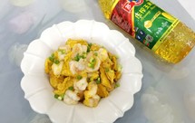 健康营养，孩子和老人都爱吃，虾仁滑蛋