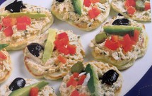 西式咸味小吃 -奶油奶酪薄饼