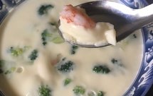 西兰花虾仁鸡蛋羹