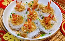 年夜菜之腰缠万贯~蒜蓉粉丝蒸虾尾