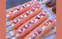 奈雪的茶 草莓魔法棒（圣诞节特别款)