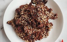 牙口友好老人小孩都能吃的自制牛肉干（香辣/咖喱两味好吃不加一滴油）