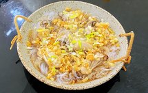 【孕妇食谱】蒜蓉粉丝蒸生蚝，生蚝嫩而不腥，粉丝鲜香入味～