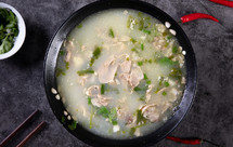 『清炖羊肉汤』无调料高压锅版清炖羊蝎子，适合孕妇补充营养的白羊汤