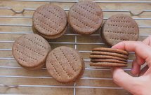 黑全麦消化饼干^_^减脂健身人士可吃的小零食