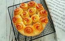 奶酪奶香花朵面包