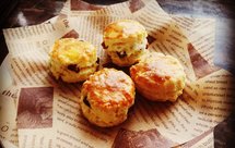 全麦苹果红糖肉桂司康（外酥内软）